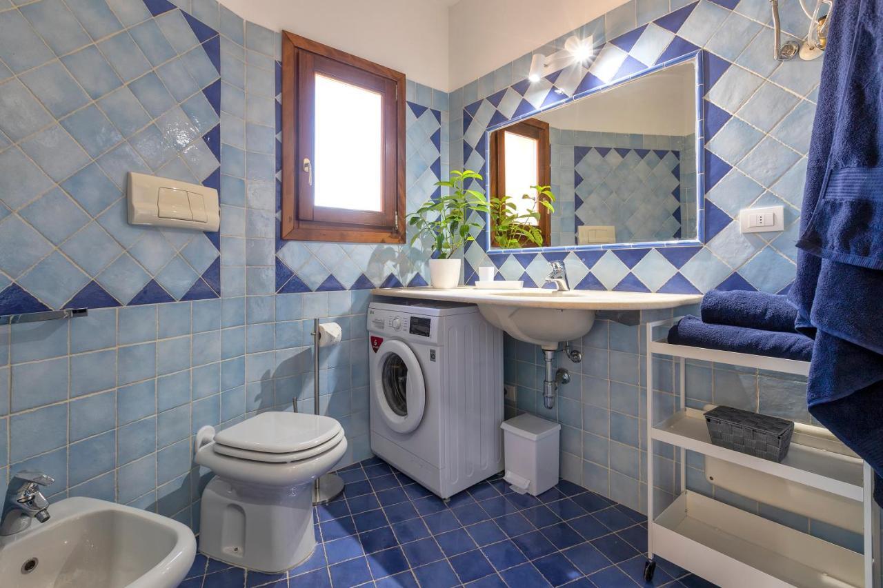 דירות גולפו אראנצ'י House Of Lens מראה חיצוני תמונה